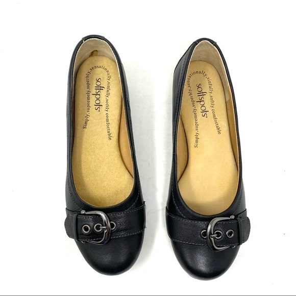 Softspots Presto black leather buckle detail flats - Picture 4 of 7